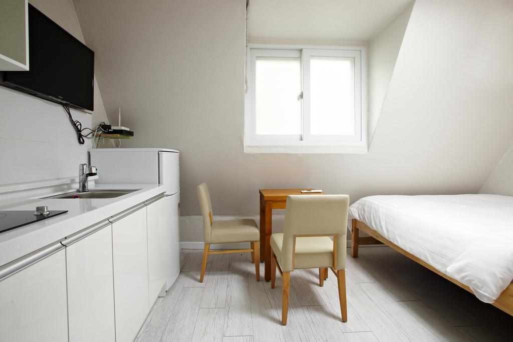 K Star Myeongdong 1 Guest house *