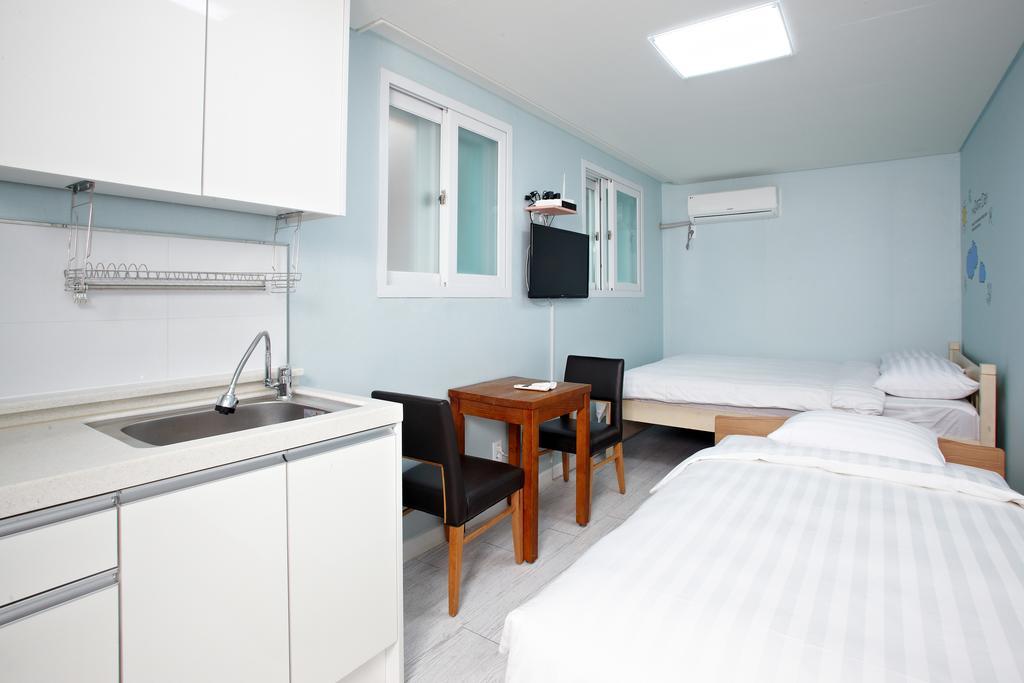 K Star Myeongdong 1 Guest house *